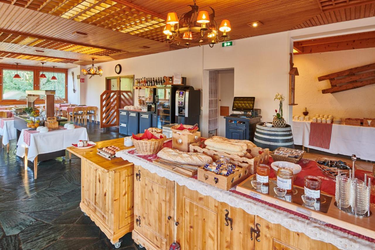 Hotel Vacances Bleues Les Chalets Du Prariand Megève Екстериор снимка